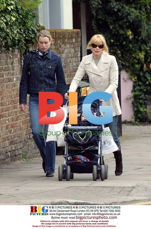 Claudia Schiffer out with baby and sister