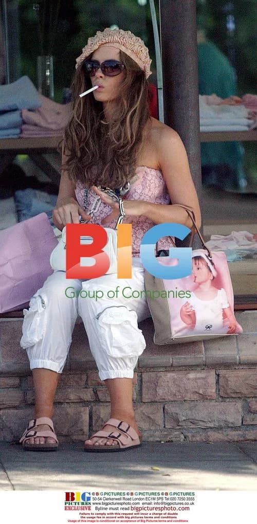 Kate Beckinsale Shopping for Underwear