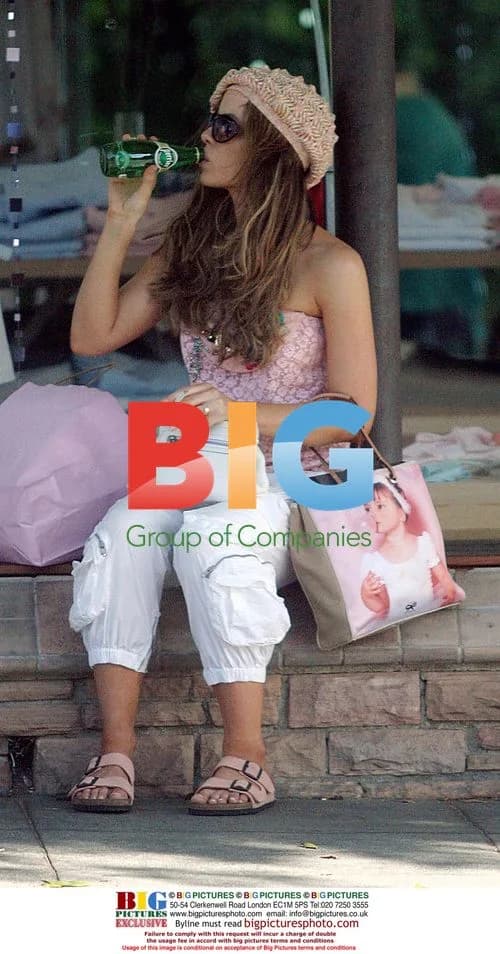Kate Beckinsale Shopping in Santa Monica