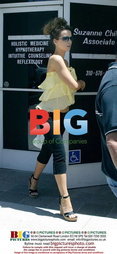 Kate Beckinsale leaves Holistic Medical Building