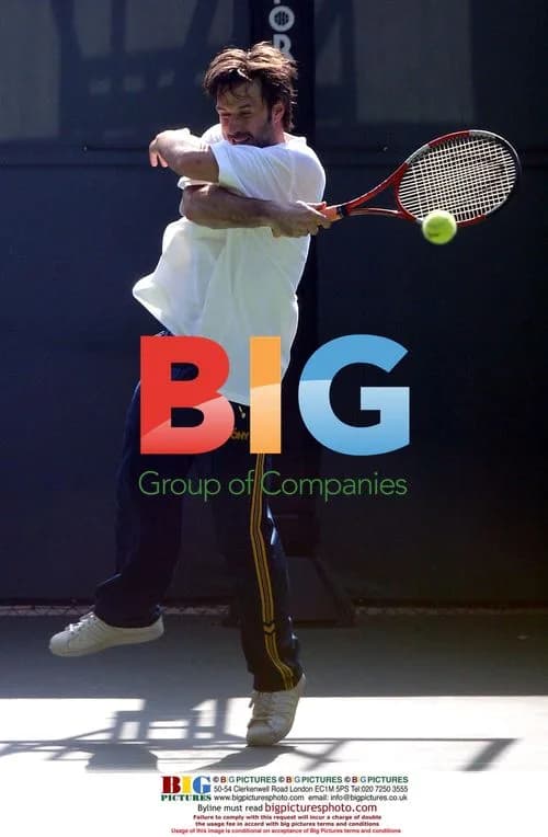 David Arquette Takes Tennis Lesson