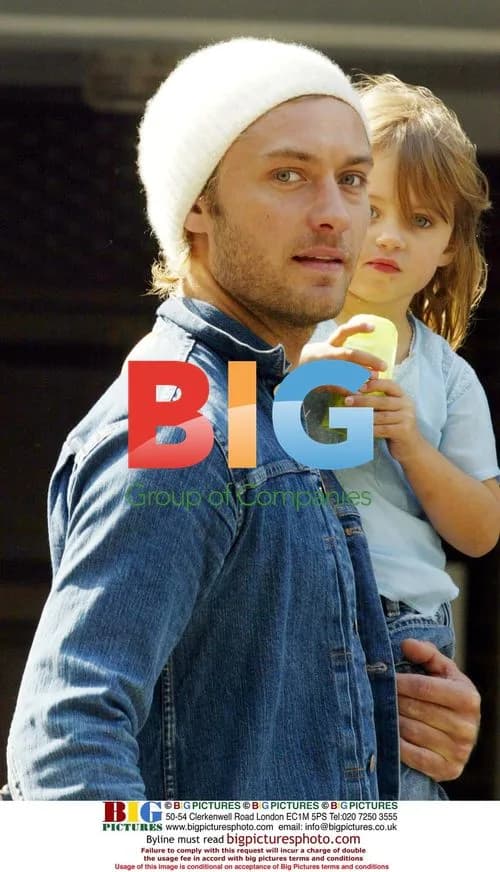 Jude Law takes family for walk