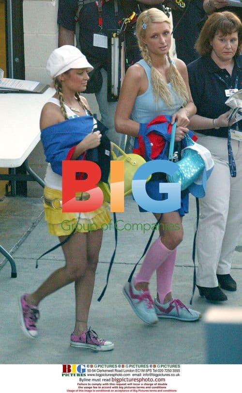 Paris Hilton and Nicole Richie Washing RV