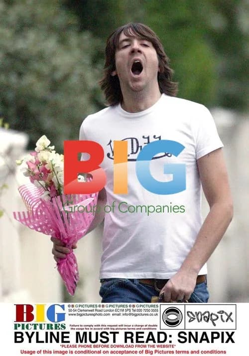 Guitarist Dan Hipgrave out with flowers