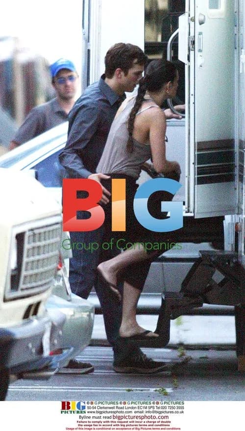 Demi Moore Visits Ashton Kutcher on Set