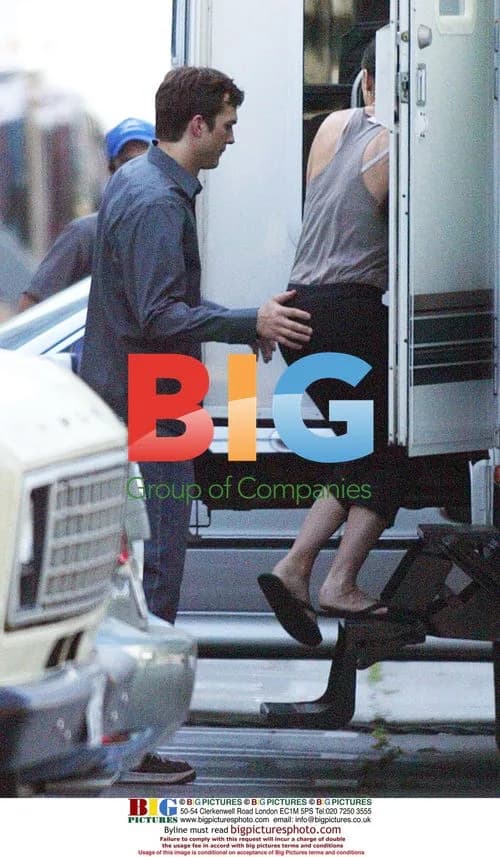 Demi Moore Visits Ashton Kutcher on Set