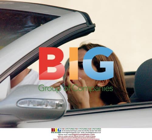 Model Leilani leaves cosmetic surgery