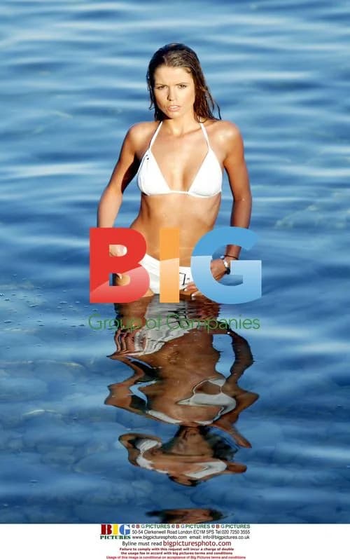 FHM Babe Tanya Robinson
