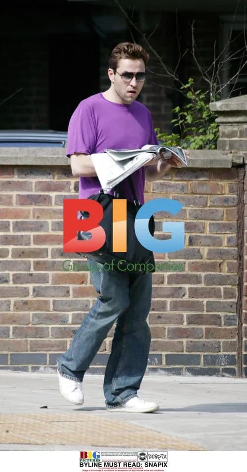 David Walliams Reading Paper in London