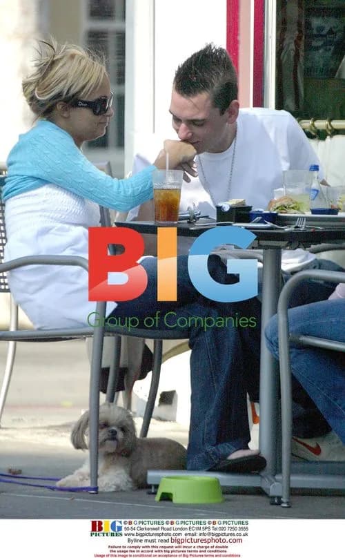 Nicole Richie and Boyfriend Lunch in LA