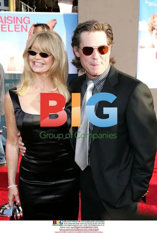 Goldie Hawn and Kurt Russell at Raising Helen Premiere