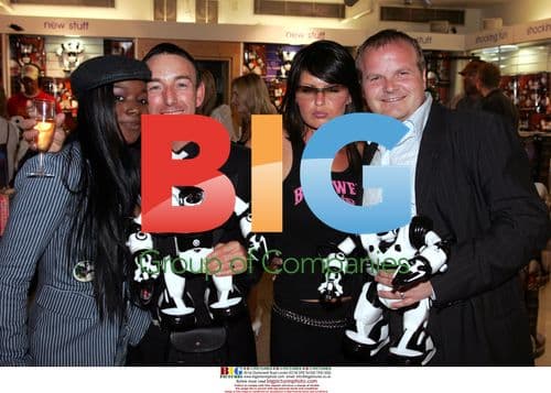 Gadget Shop Robot Launch