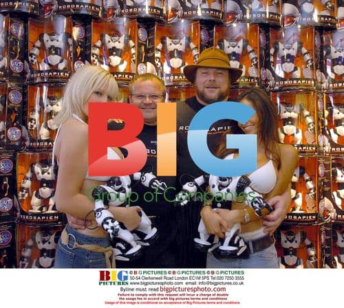 Glamour Models at Robotic Human Launch