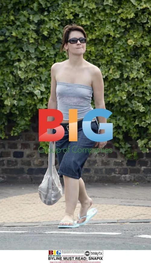 Radio DJ Harriet Scott Shopping in London