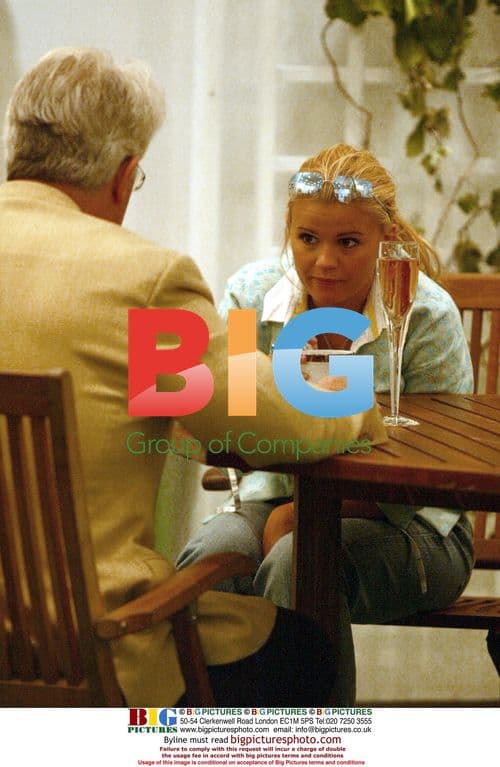 Kerry McFadden Shopping in Dublin