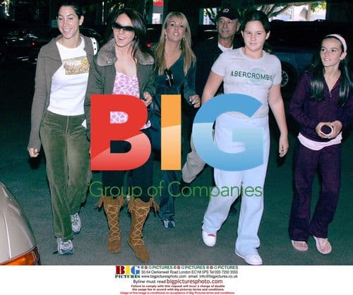 Linsey Lohan Leaves Hospital With Family