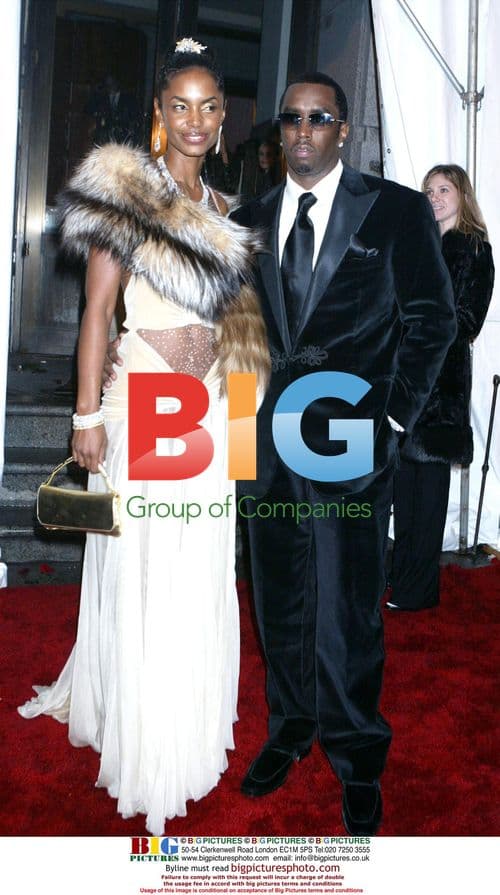 Kim Porter & Sean Combs at 35th Birthday Party
