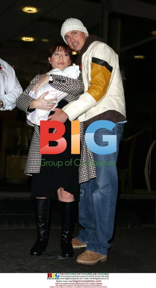 EastEnders star Jessie Wallace with fiance and baby