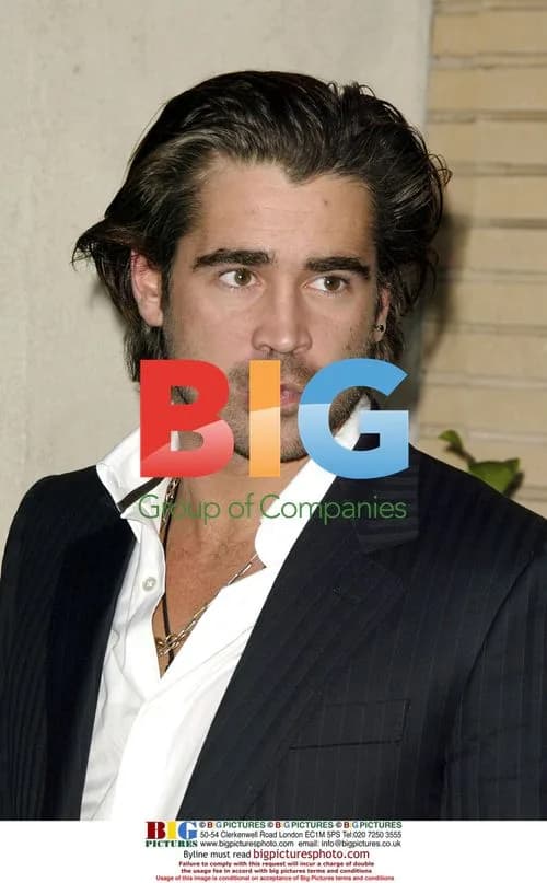 Colin Farrell unveils Alexander costumes