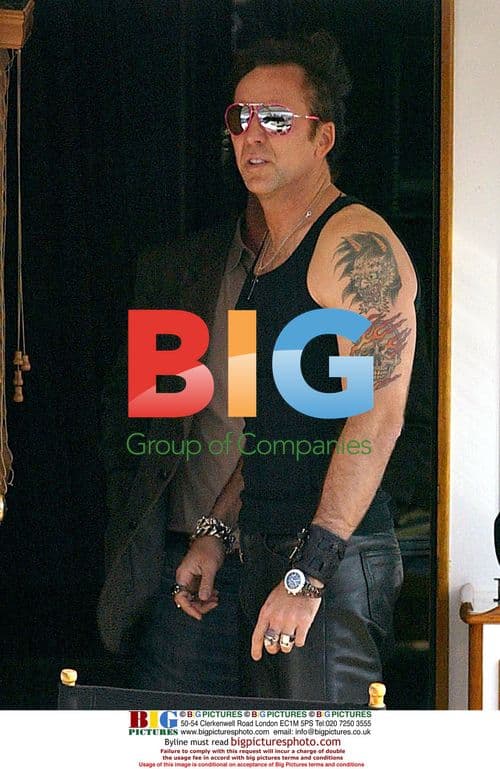 Nicolas Cage & Alice Arrive in Limo