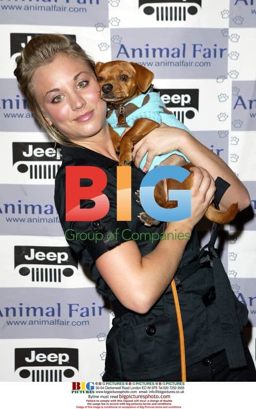 Kaley Cuoco at Febreze Pet Fashion Show