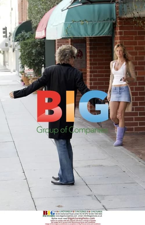 Rod Stewart Shopping with Family
