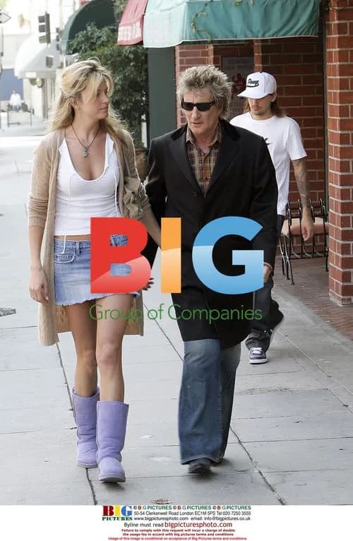Rod Stewart Shopping with Penny Lancaster