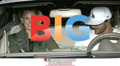 Britney Federline and Husband Kevin out for Dinner