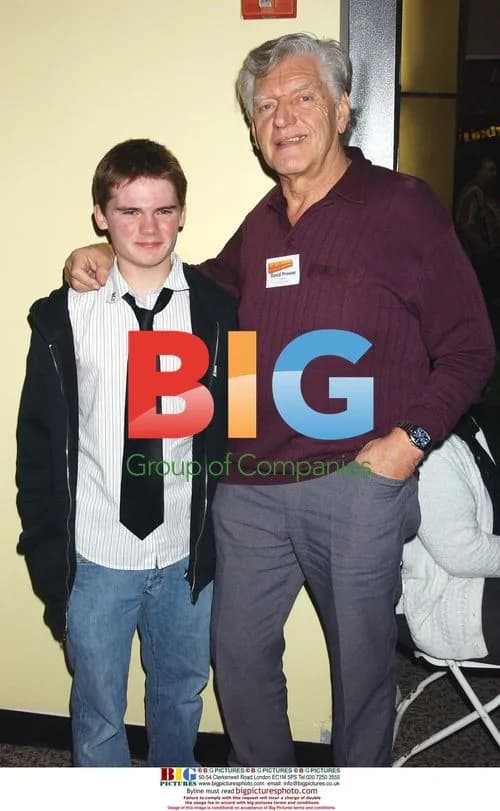 Actors Jake Lloyd and David Prowse at Comic Con