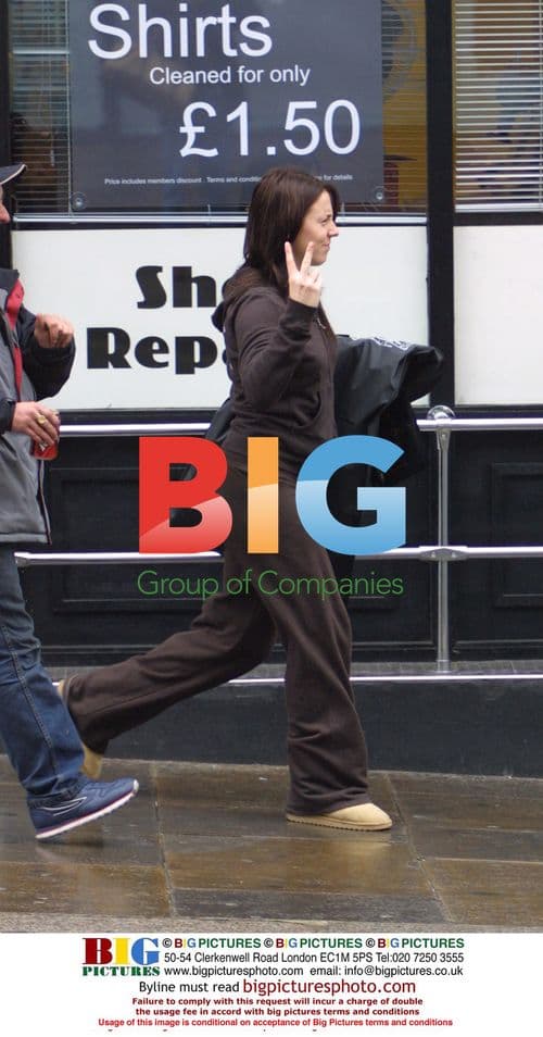 Mel C Picking Up Dry Cleaning in London