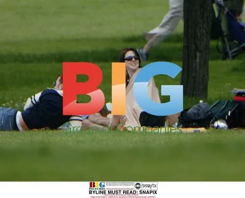 Mel C Relaxing in Park with Boyfriend