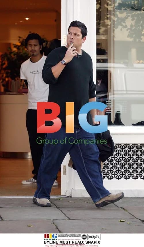 Dom Jolly Shopping in West London
