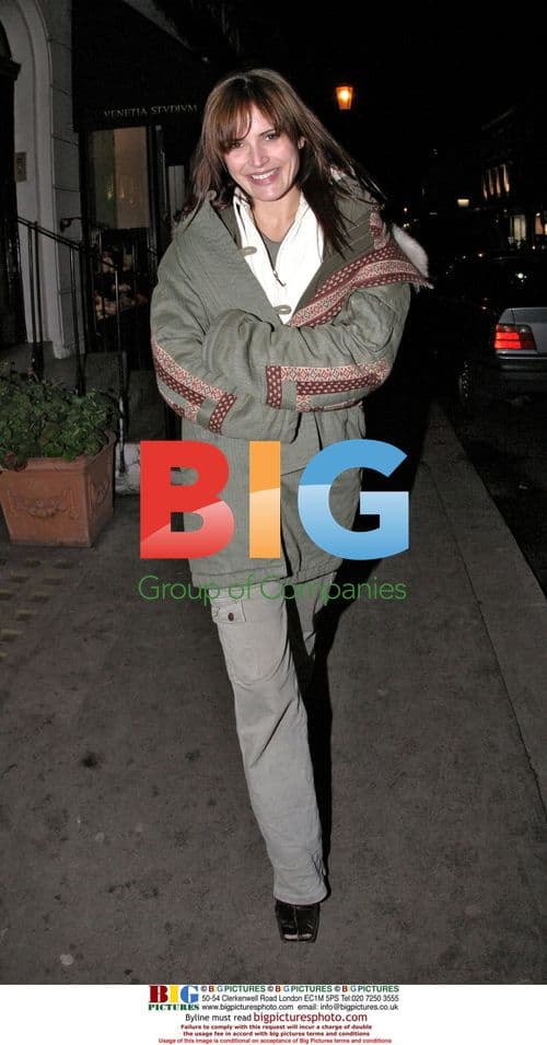 Sophie Anderton Shopping in Knightsbridge