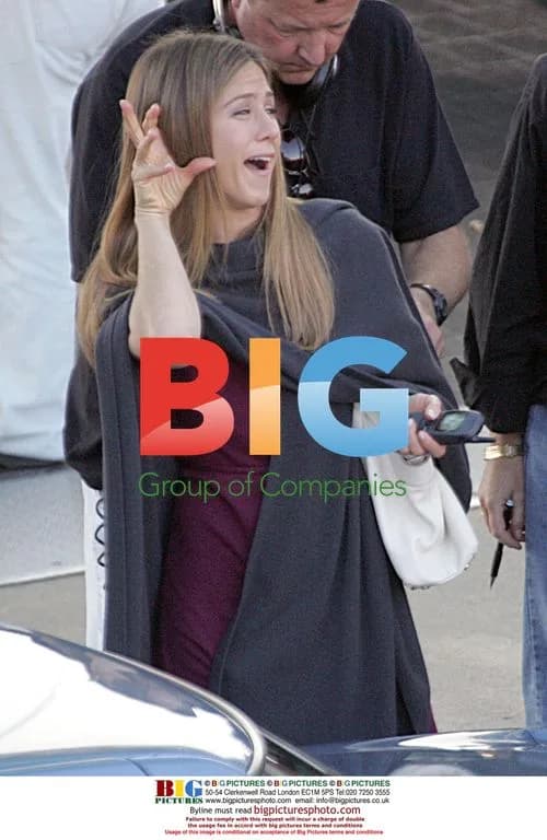 Jennifer Aniston on 'Otherwise Engaged' set
