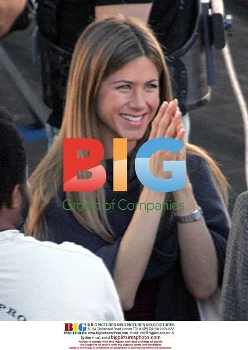 Jennifer Aniston on 'Otherwise Engaged' set