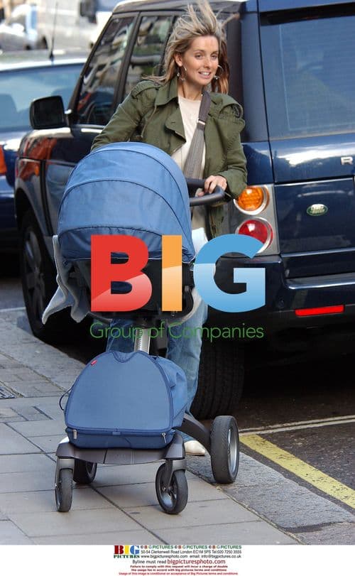 Louise Redknapp Shopping in London
