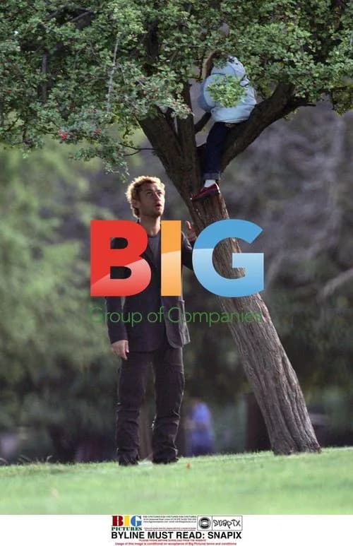 Jude Law with children in London park