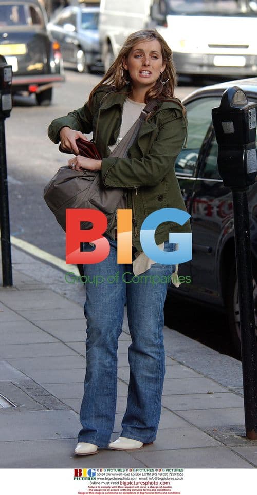 Louise Redknapp shopping in London