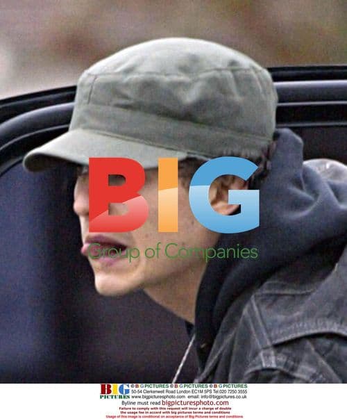 Orlando Bloom Sticks Out Tongue After Doctor Visit