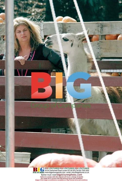 Kirstie Alley at Pumpkin Patch