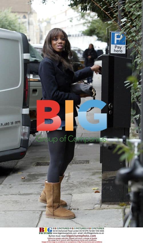 Shaznay Lewis Celebrates Birthday