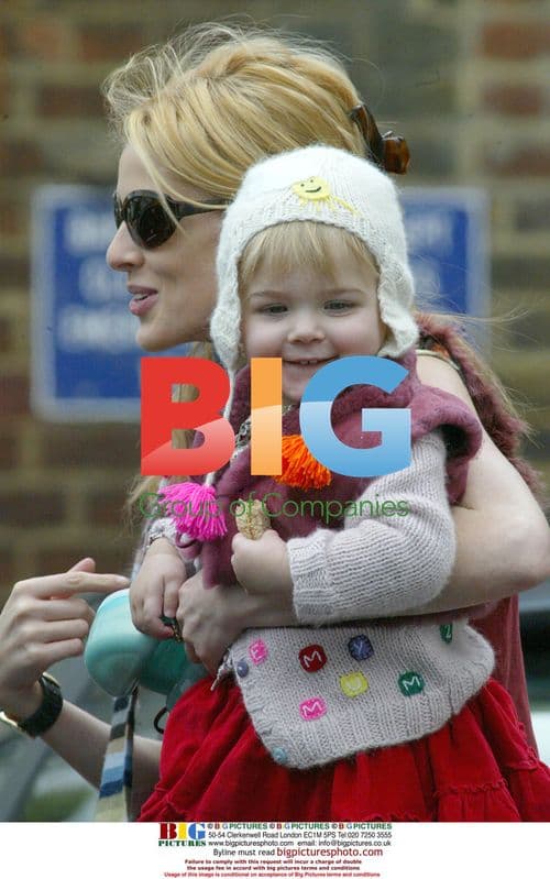 Celebrity mums Donna Air and Natalie Appleton out shopping