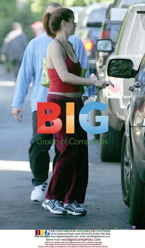 Debra Messing Leaving Gym in Beverly Hills