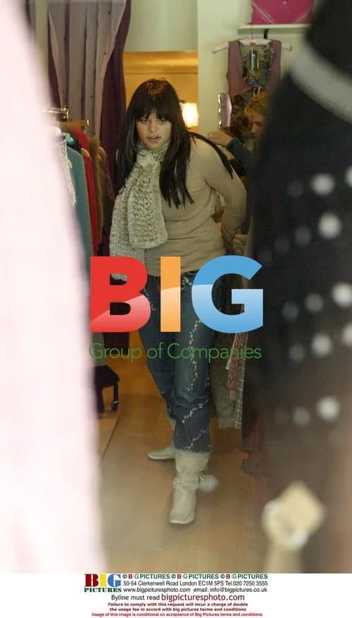 Jade Goody Shopping at Stella's