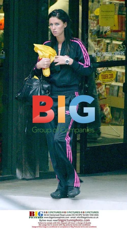 Nicky Hilton Leaving Record Store