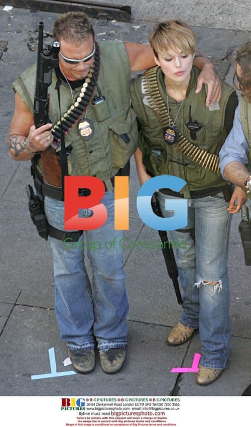 Keira Knightley on set of 'Domino' with Mickey Rourke