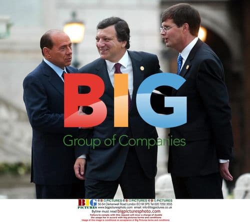 Barroso, Berlusconi and Balkenende at European Constitution Signing