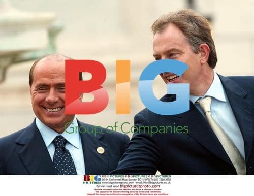 Tony Blair and Silvio Berlusconi at EU Constitution Signing