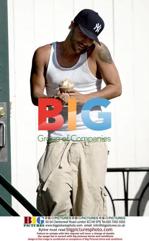 Britney Spears' Fiance Kevin Federline Gets Coffee in Malibu