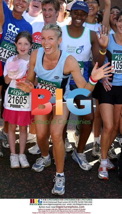 Model Nell McAndrew at Flora Light Challenge